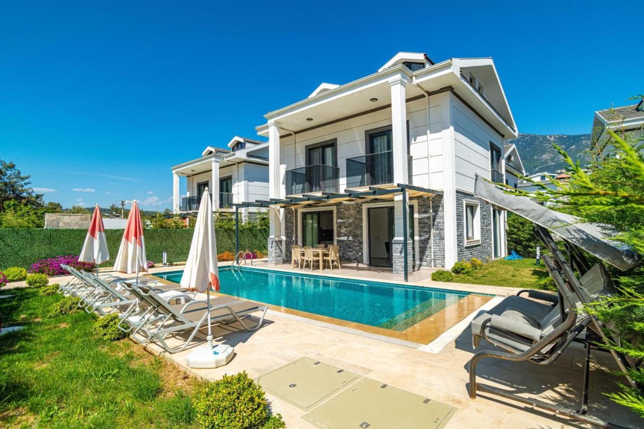פאטהיה 4 Bedroom Holiday Villa In Hisaroenue Oeluedeniz- Gold Rose מראה חיצוני תמונה