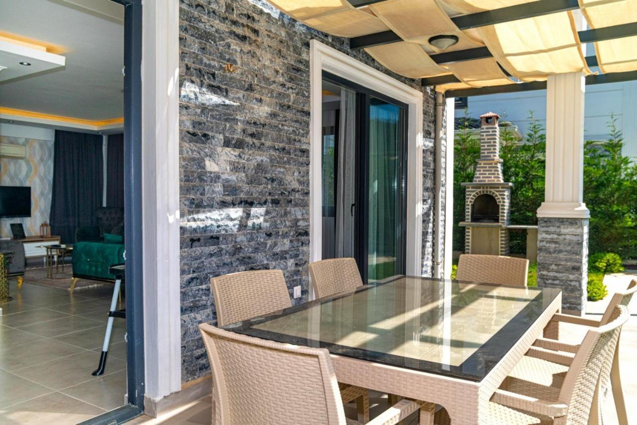 פאטהיה 4 Bedroom Holiday Villa In Hisaroenue Oeluedeniz- Gold Rose מראה חיצוני תמונה