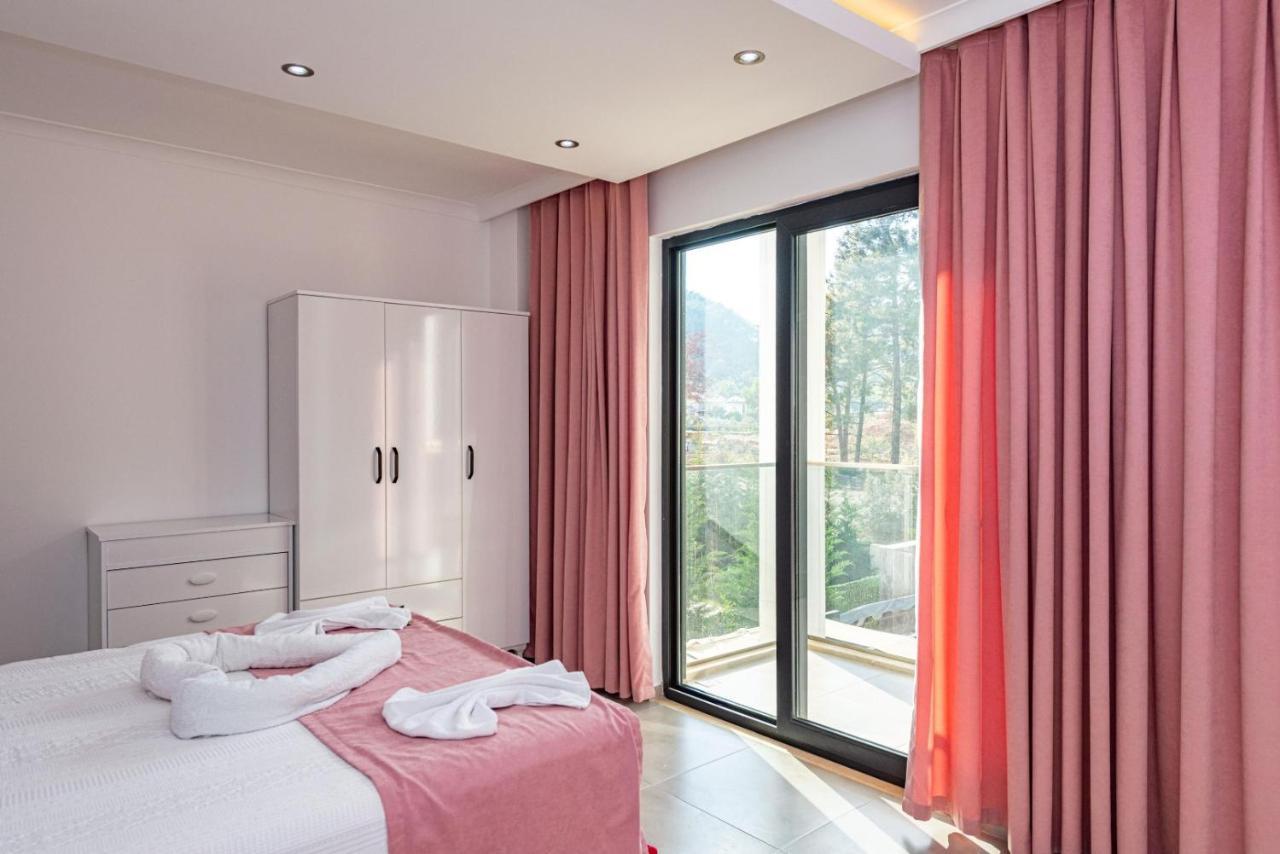 פאטהיה 4 Bedroom Holiday Villa In Hisaroenue Oeluedeniz- Gold Rose מראה חיצוני תמונה