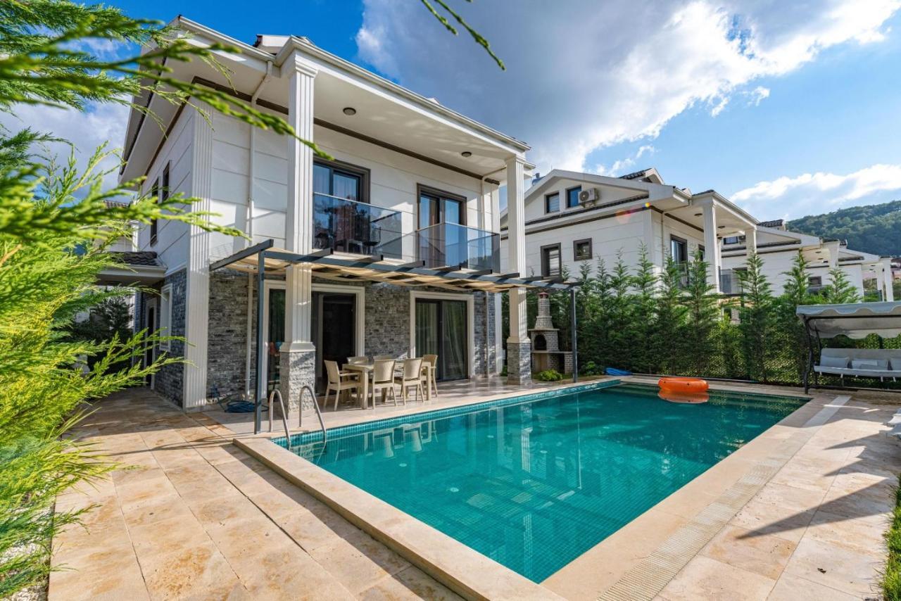 פאטהיה 4 Bedroom Holiday Villa In Hisaroenue Oeluedeniz- Gold Rose מראה חיצוני תמונה